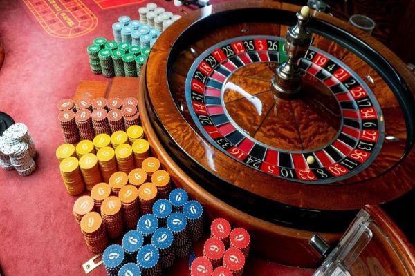 Khám phá các chiến thuật chơi danh bai doi thuog hiệu quả để thắng lớn với danh bai doi thuog